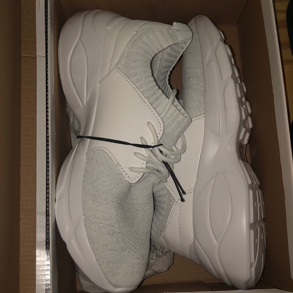 Forever 21 Shoes - Cute white shoes Forever 21 Shoes - Cute white shoes
